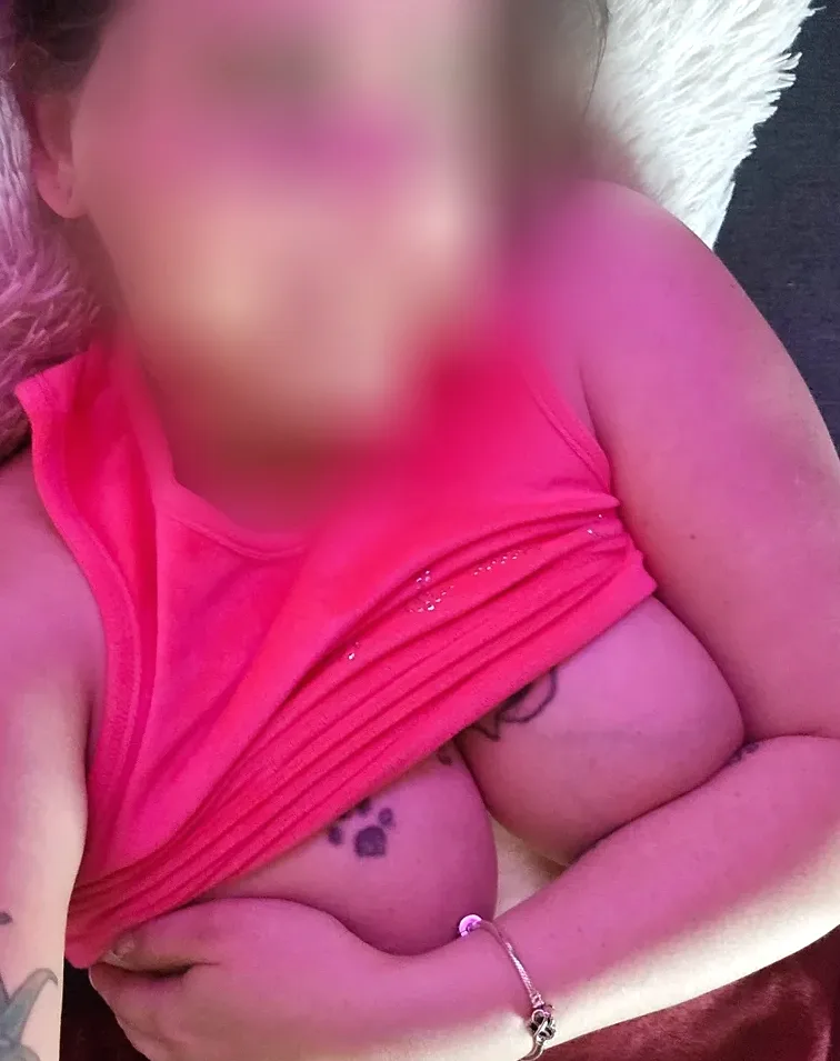Greta, 35